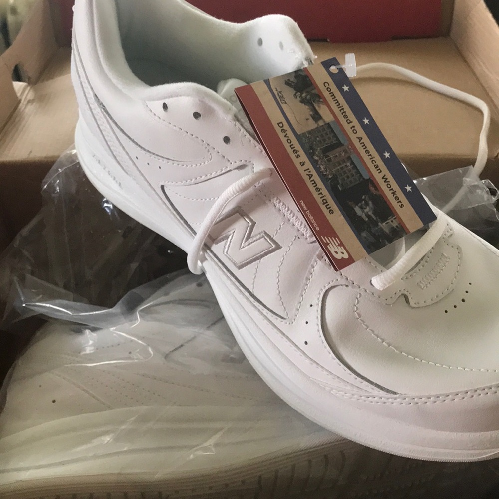 New balance walking shoes